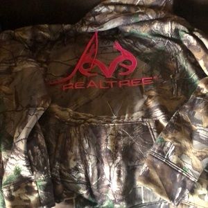Camo and hot pink realtree hoodie